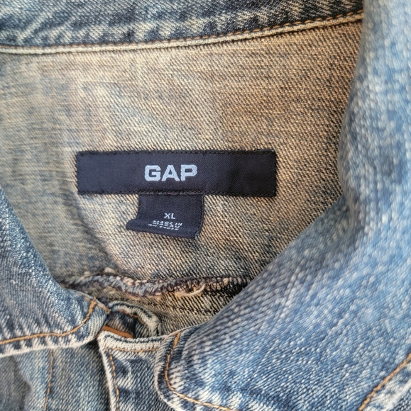 Classic Denim Jacket - Picture 2 of 4